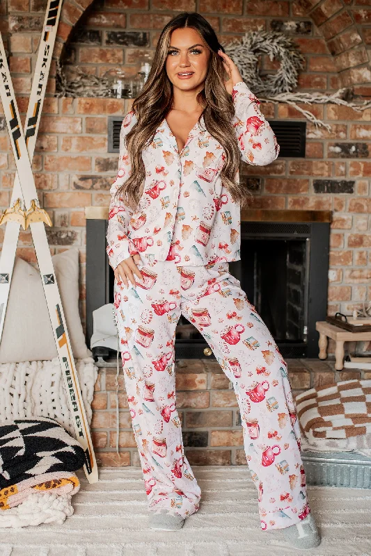 preorder-holiday-traditions-silky-printed-pajama-set-nm-mugs-print