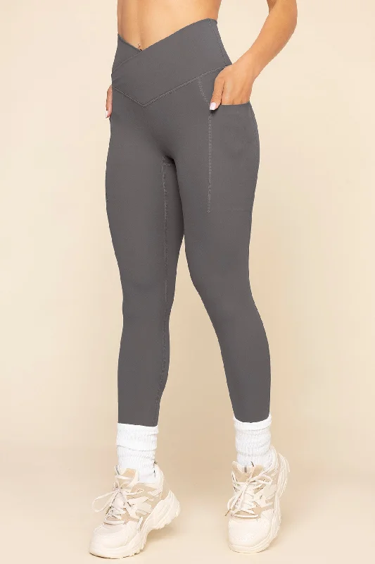 crisscross-hourglass-leggings-with-pockets-slate