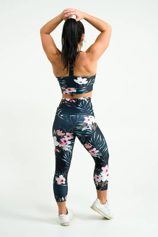 exotic-at-heart-performance-extra-high-waisted-capri-leggings