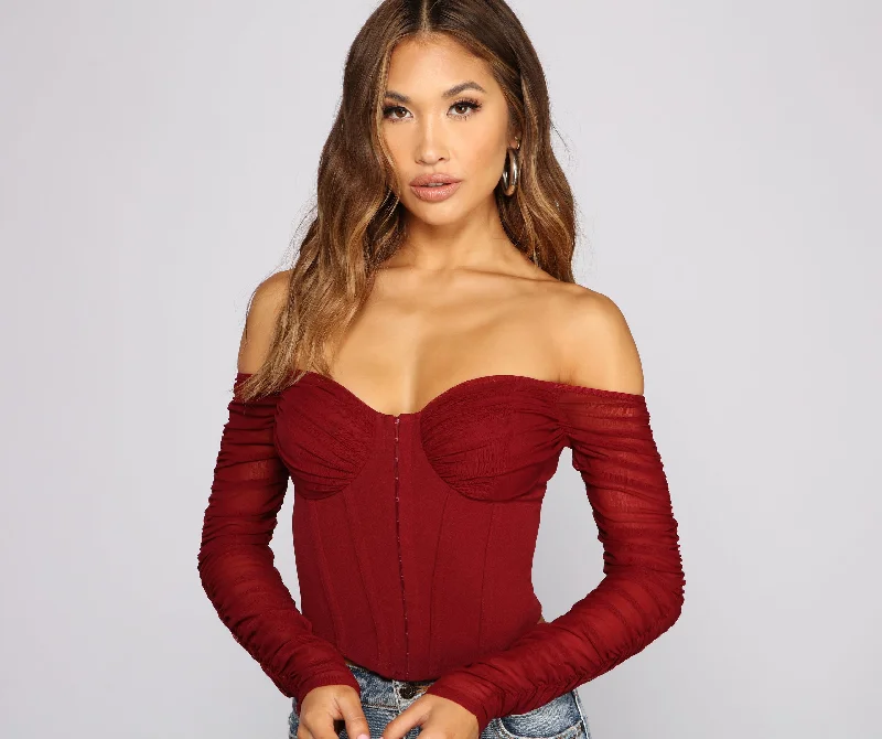 ruched-moment-cropped-bustier-060011979001