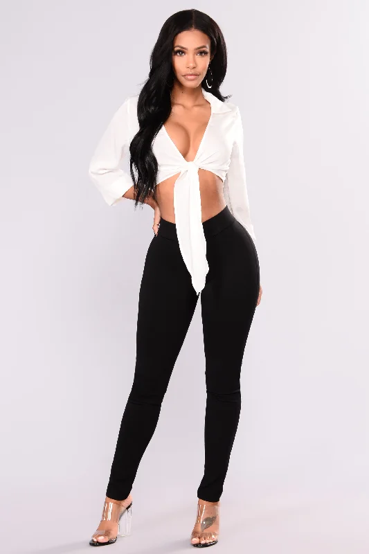 Sealed Envelope Ponte Leggings - Black