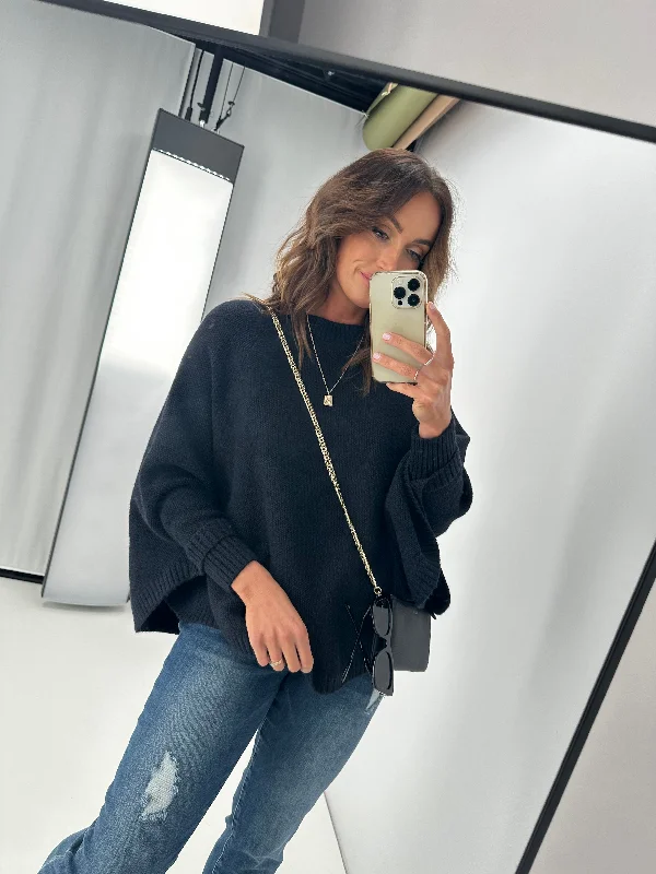 stella-gemma-poncho-navy