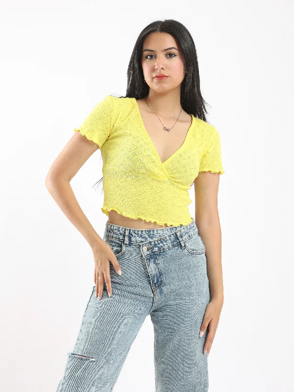 Top - V-Neck - Cropped